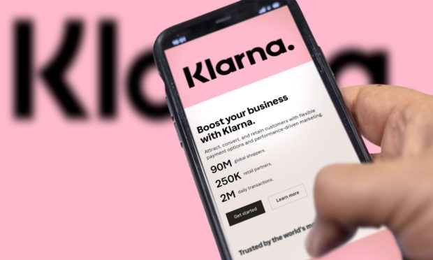 FinExtra: Klarna targets $1 trillion travel sector with Cathay Pacific tie-up